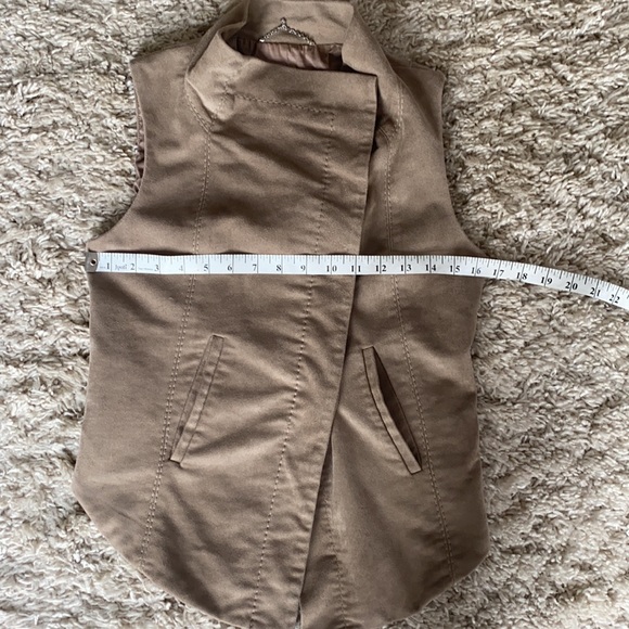 BCBG Maxazria Faux Suede Khaki Vest - Picture 10 of 12